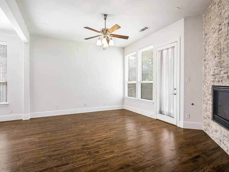 301 Ridgewood Dr — Photo 18