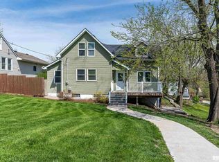 1936 W 48th St, Davenport, IA