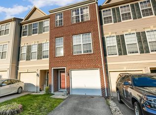 15634 John Diskin Cir, Woodbridge, VA 22191