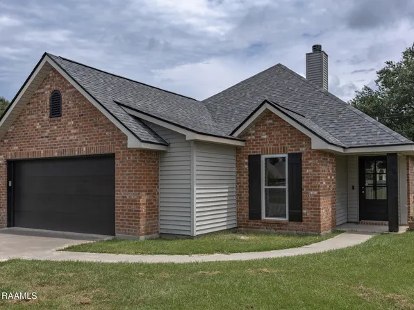 102 Pelican Ridge Cv, Carencro, LA 70520