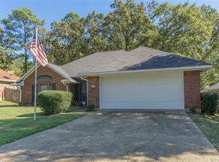 9799 Amblewood Ln, Shreveport, LA 71118