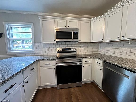 5th image of 1214 White St