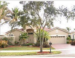 5th image of 3051 Lakewood Dr