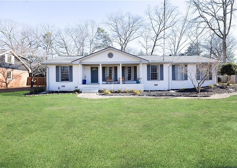 1st image of 123 Lancelot Way