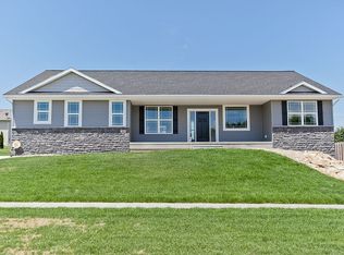 201 Cardinal Ave, Atkins, IA 52206