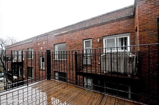 5th image of 4866 N Rockwell St APT 2W
