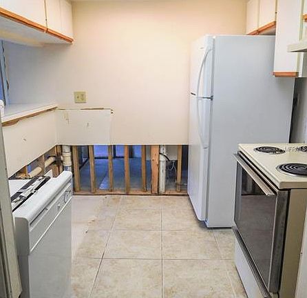 4th image of 1450 Wildwood Lakes Blvd APT B201