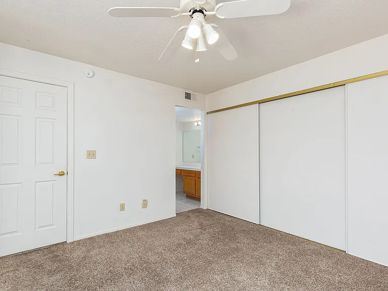 7281 Vista Bonita Dr — Photo 16