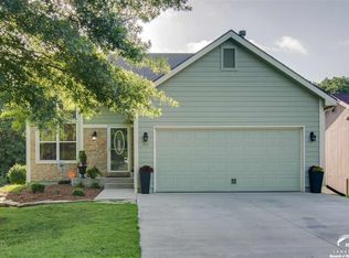 714 N Michigan St, Lawrence, KS 66044