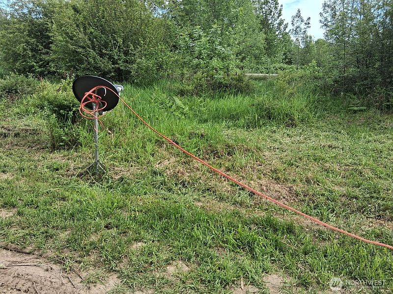2nd image of 15249 Martinson Road SE