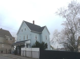 15 Bradstreet Ave, Revere, MA 02151