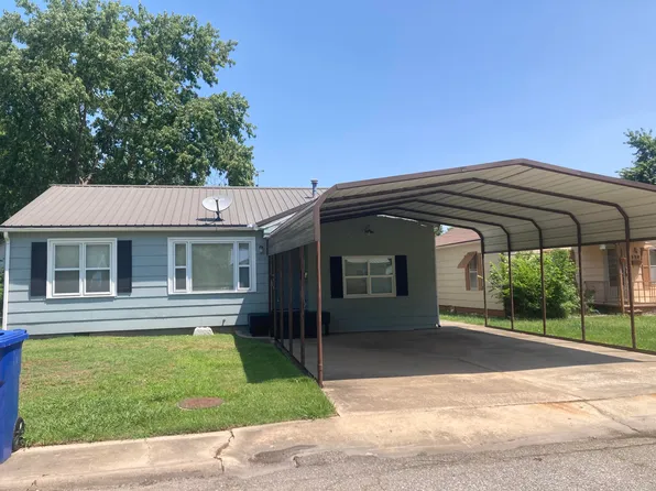 424 Coyne Ave, Miami, OK 74354