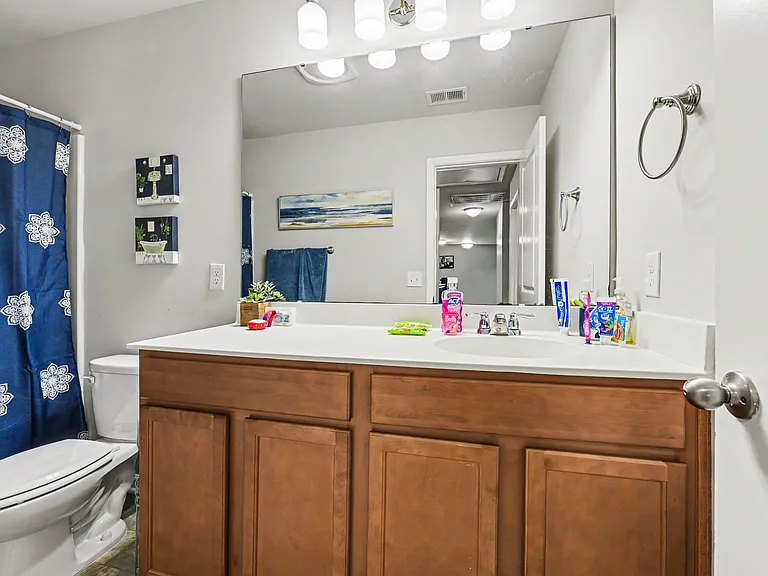 403 Eva St — Photo 25