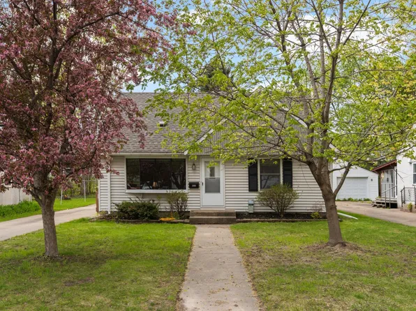 3908 Hayes St NE, Columbia Heights, MN 55421