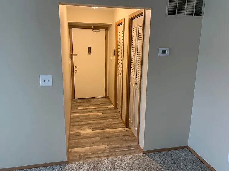 Indian Village Apartments — Photo 6