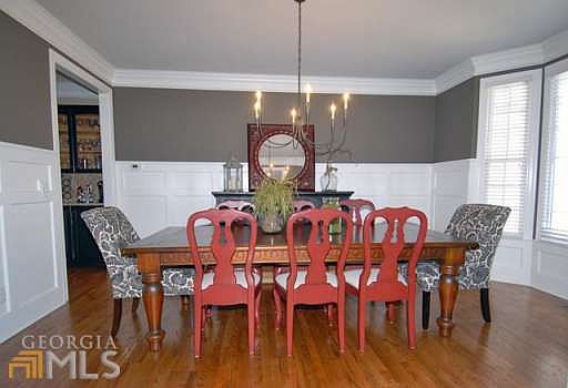 3rd image of 204 Newport Dr