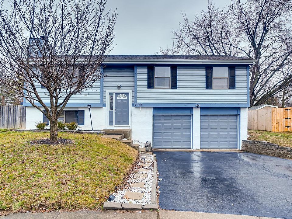 1st image of 2982 Charmwood Ct