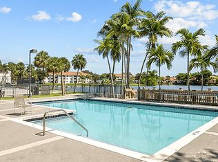 La Vue at Emerald Pointe, Hollywood, FL 33021