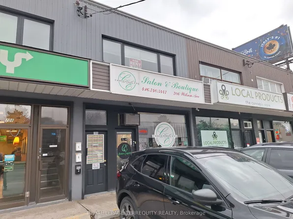 706 Wilson Ave #1, Toronto, ON M3K 1E1
