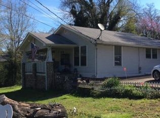 202 Hogan Rd, Rossville, GA 30741