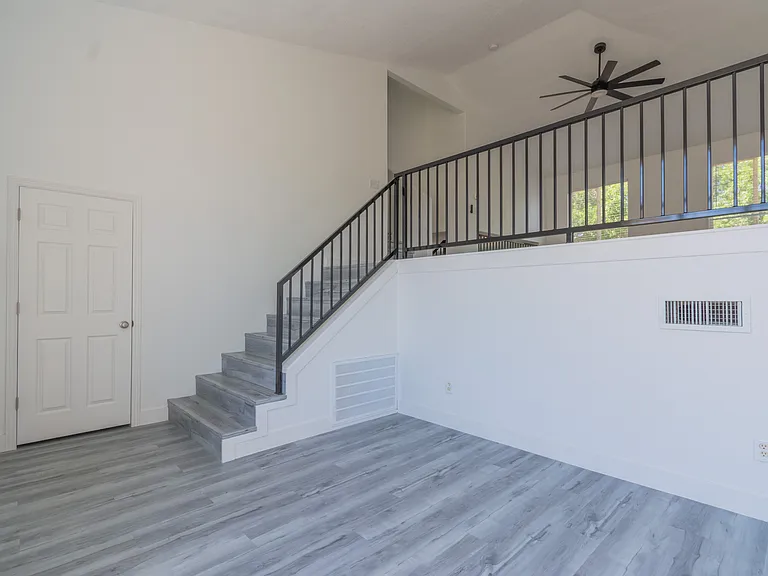 2510 S 450 West Cir — Photo 12