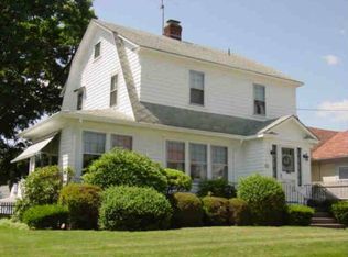 65 Welfare Ave, Cranston, RI 02910