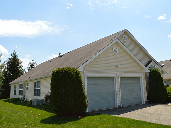 3rd image of 2655 Rockport Ln