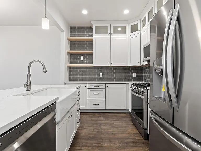 14806 S Queens Garden Ln — Photo 9