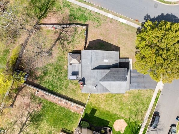 1 Cheddar Pl, Franklin Twp., NJ 08873