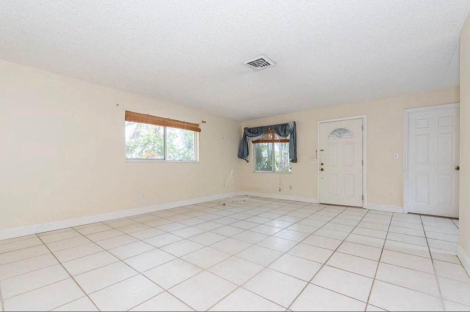 1st image of 46 Atlantic Ave