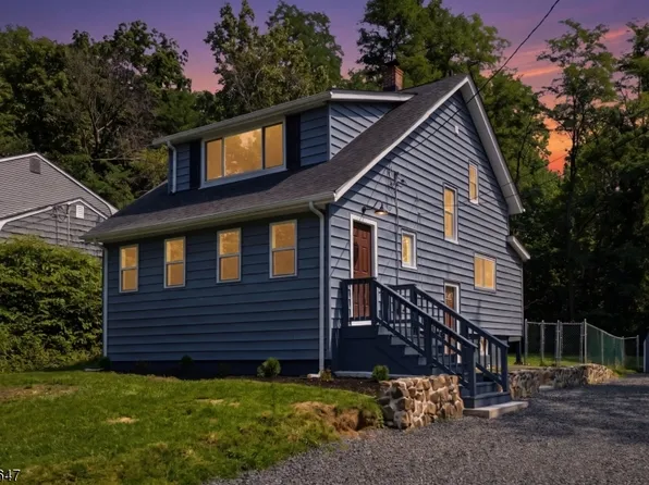 1104 N Washington Ave, Green Brook Twp., NJ 08812