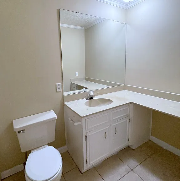 803 Perry Hill Rd — Photo 16