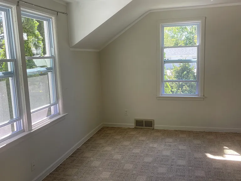 2626 Newman Rd — Photo 9