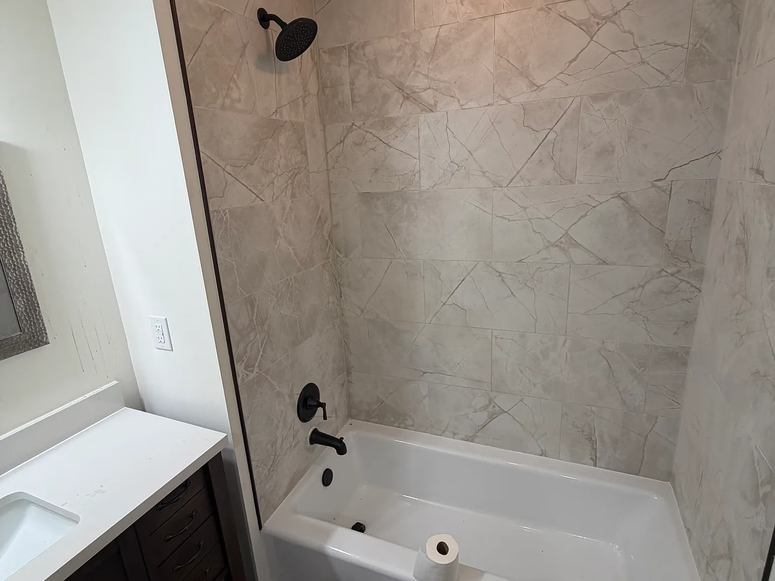 3 bed, 1248 sqft, $1,800 — Photo 1