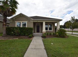 708 Lake Tarpon Way, Groveland, FL 34736
