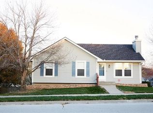 7315 N Stark Ave, Kansas City, MO 64158
