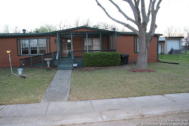 1st image of 132 Falcon Dr