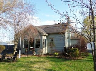 5231 Taylor Ave, Racine, WI 53403