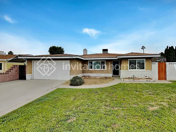 27198 Norwood St, Highland, CA 92346