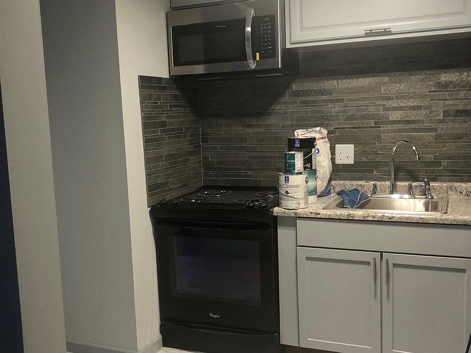 1st image of 8222 Fremont Ave S APT F