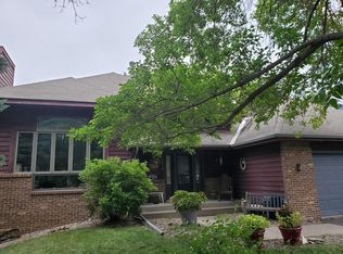 4472 W 144th St, Savage, MN 55378
