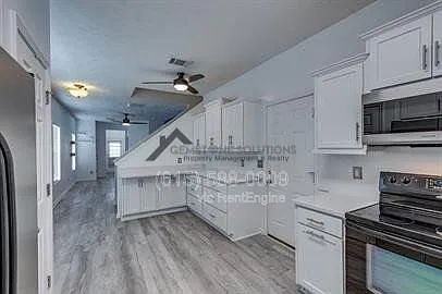 8734 Ambonnay Dr — Photo 10
