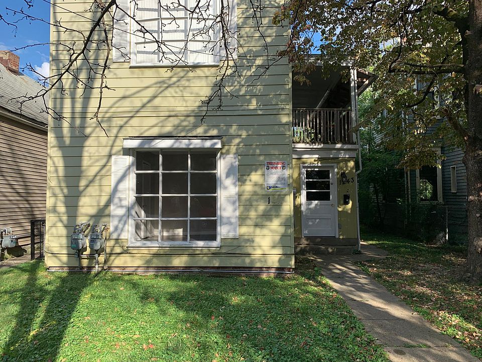 1st image of 1243 S Floyd St #1