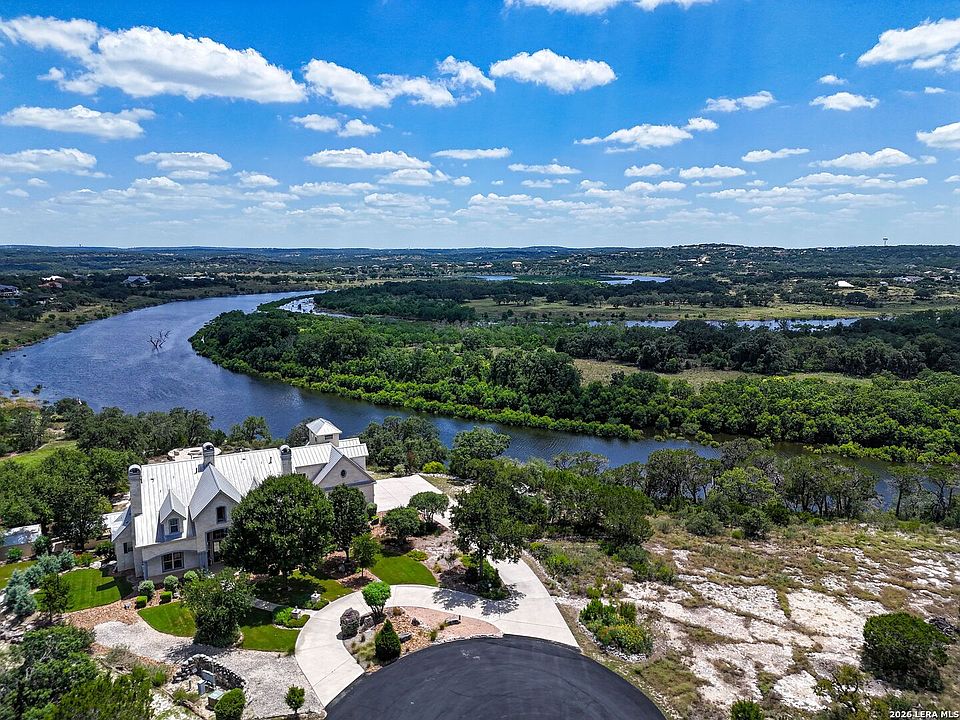 1st image of 209 River Cliff Place
