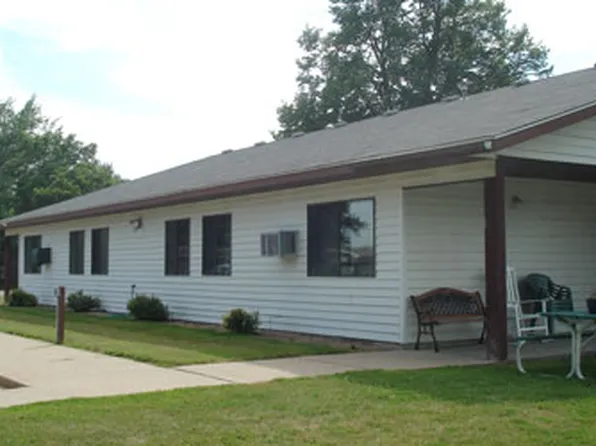 401 6th Ave #2, Round Lake, MN 56167