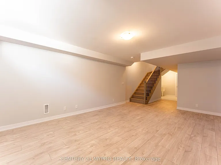 49 Freeman Williams St — Photo 34