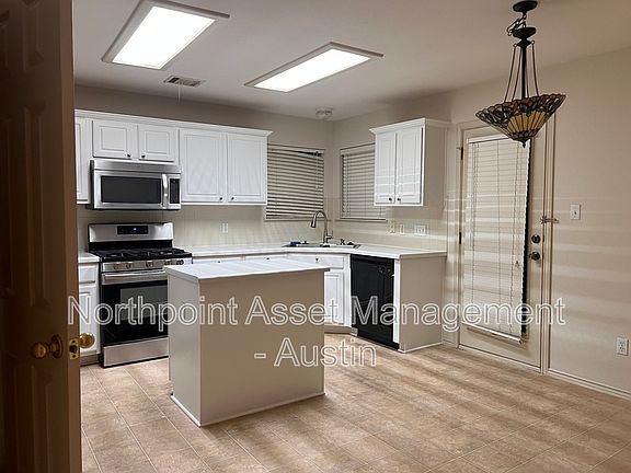 2nd image of 3851 Willie Mays Ln