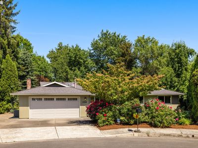 1066 NE 6th Dr, Hillsboro, OR, 97124