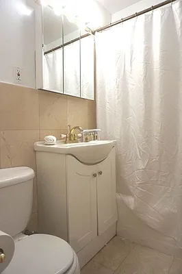 Rented by Abode Residential LLC | media 38