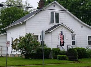225 W Cedar St, Standish, MI 48658